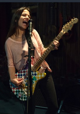 000_3747-1-Rtchd-G-lores